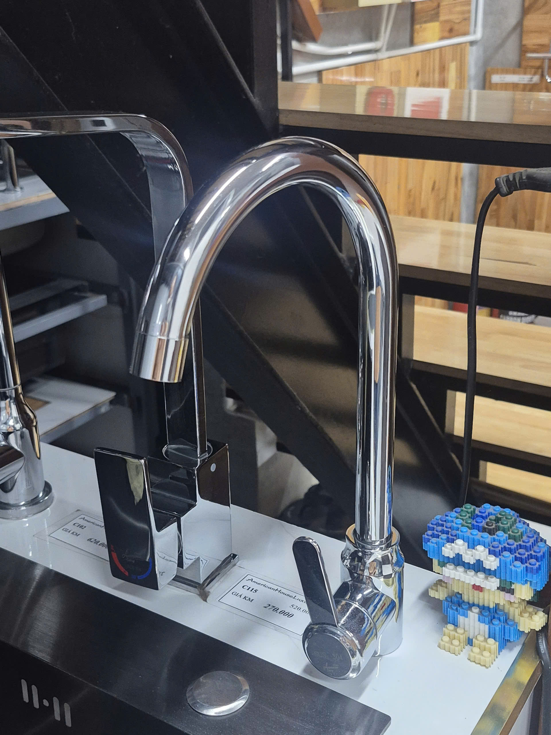 2893708762632671740 3