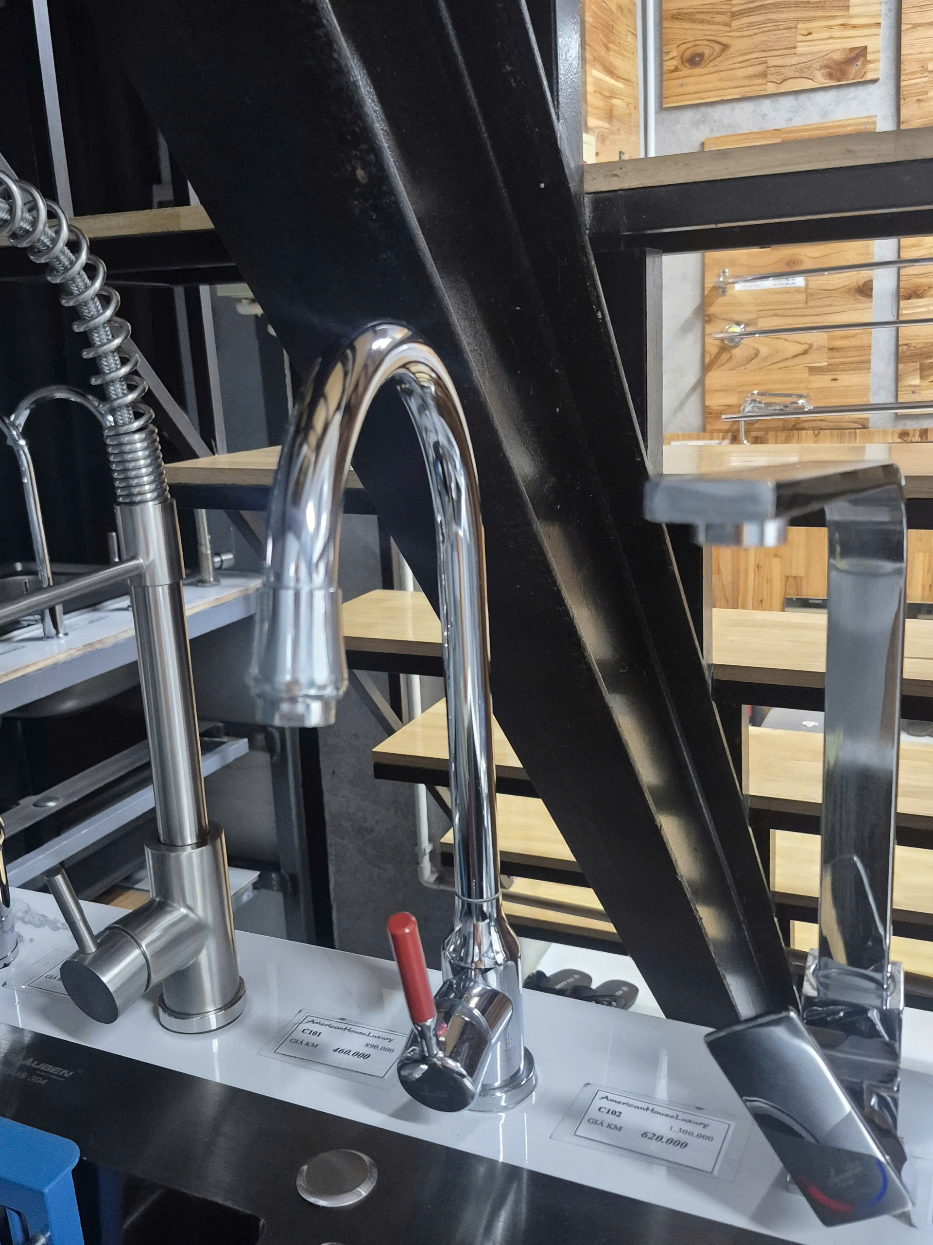 969c643812df9c81c5ce